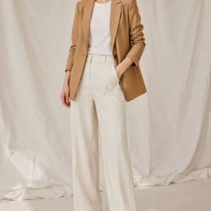 Harbour 52 light jacket product hero
