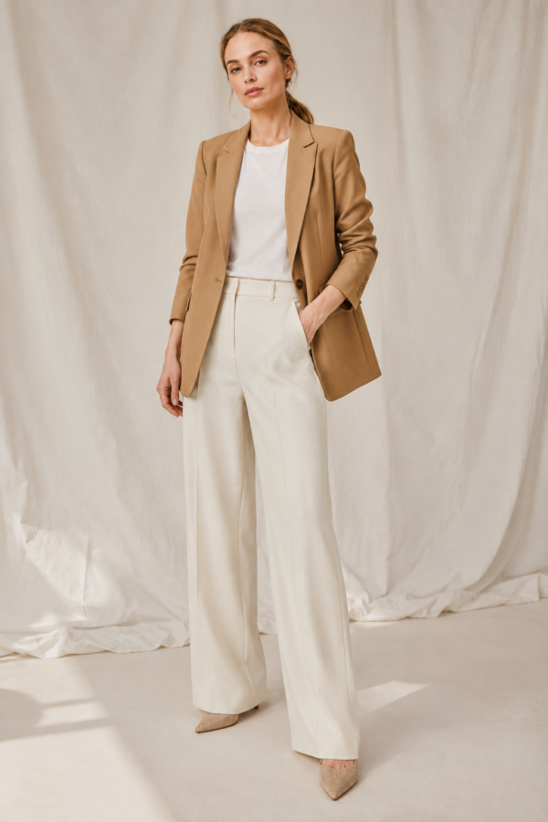Harbour 52 light jacket product hero